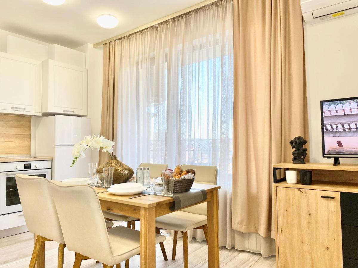 Central Apartment For 4 Guests Next To State Opera 스타라 자고라 외부 사진